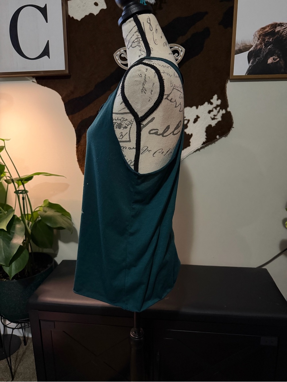 SHEIN Teal Moon Phase Graphic Tank Top - Picture 3 of 5